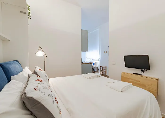 Apartment Commenda 33 *