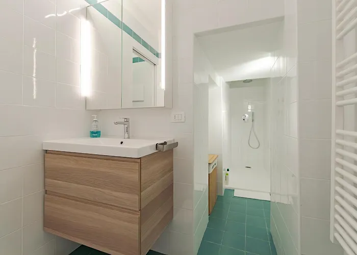 Commenda 33 Apartment Milan